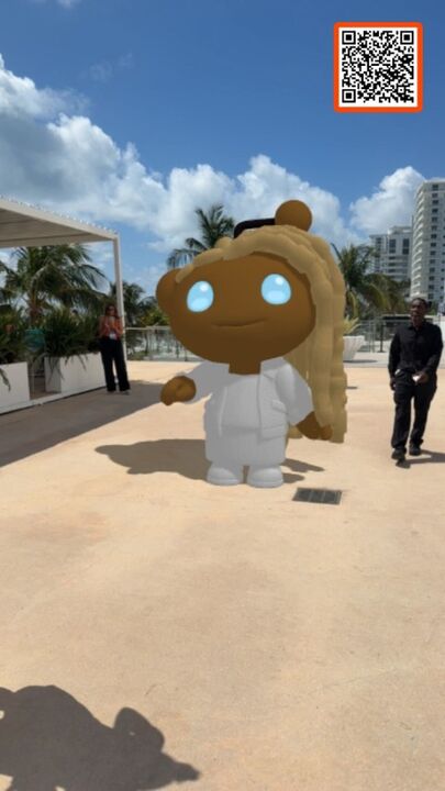 Reddit Snoo AR user-generated content